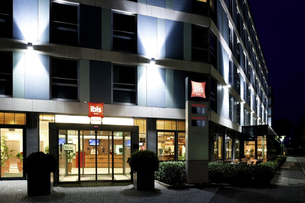 Ibis Koln Messe Hotel Exterior foto